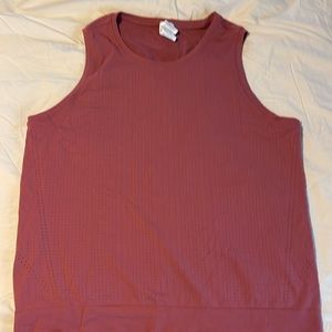 Athleta In Motion Seamless Tank, rose colored, sz. Large